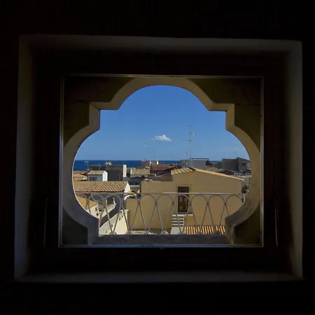 فندق مبيت وإفطار La Via Della Giudecca 3*